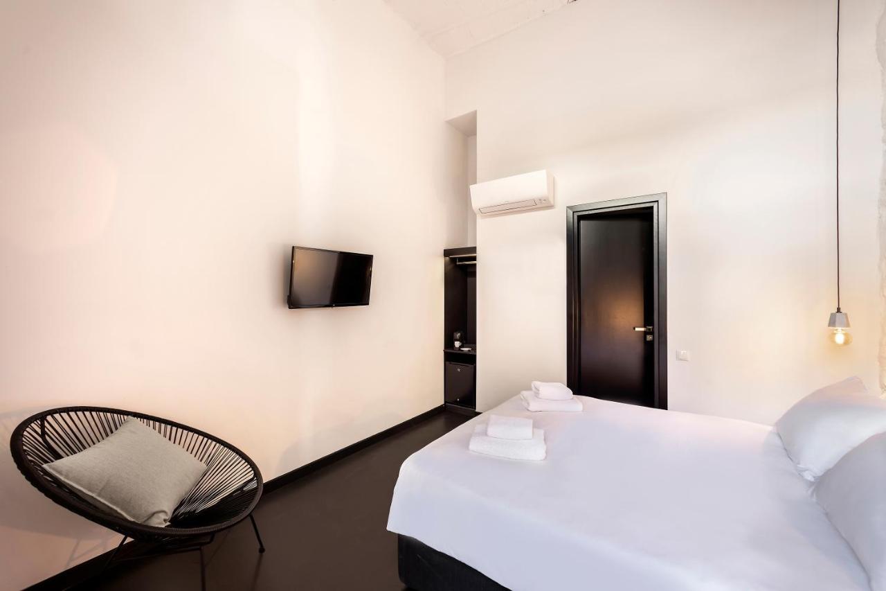 Nin&Bau Sarri 2 Hotel Athens Exterior photo