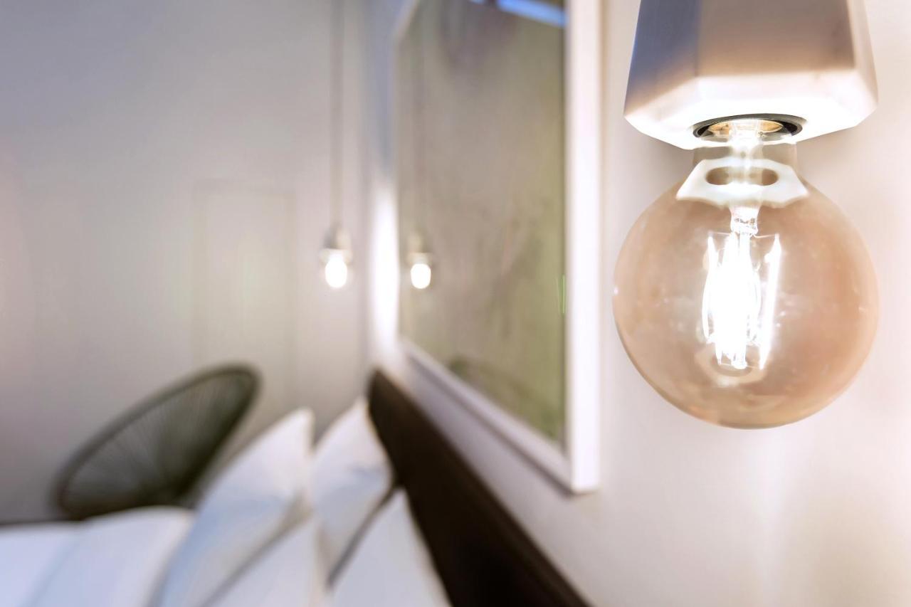 Nin&Bau Sarri 2 Hotel Athens Exterior photo