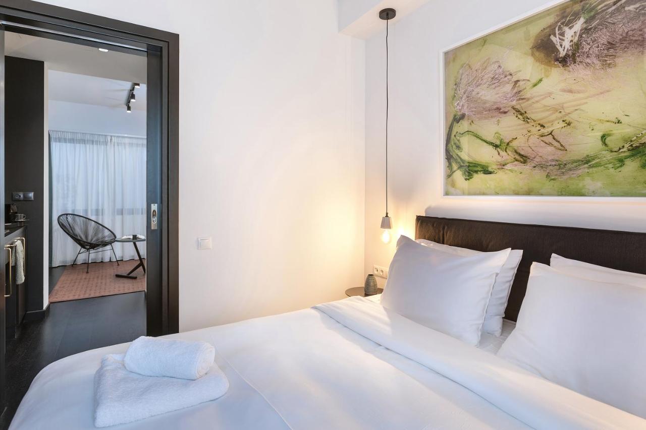 Nin&Bau Sarri 2 Hotel Athens Exterior photo