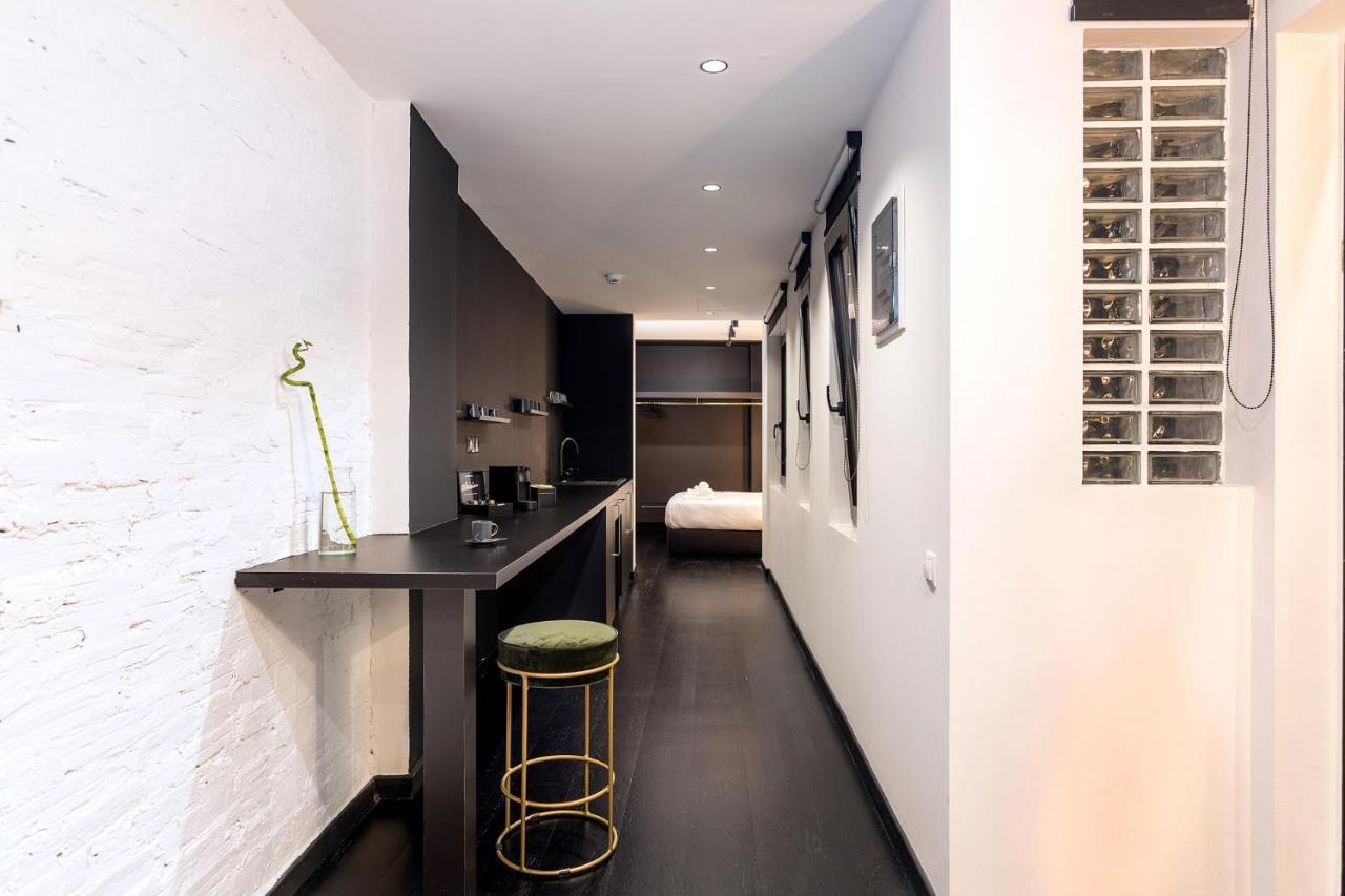 Nin&Bau Sarri 2 Hotel Athens Exterior photo